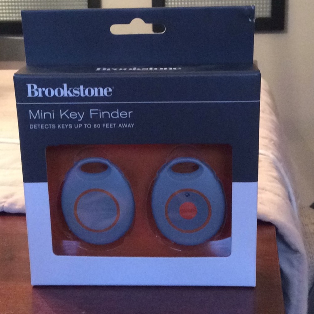 Brookstone Mini Key Finder - Picture 2 of 3
